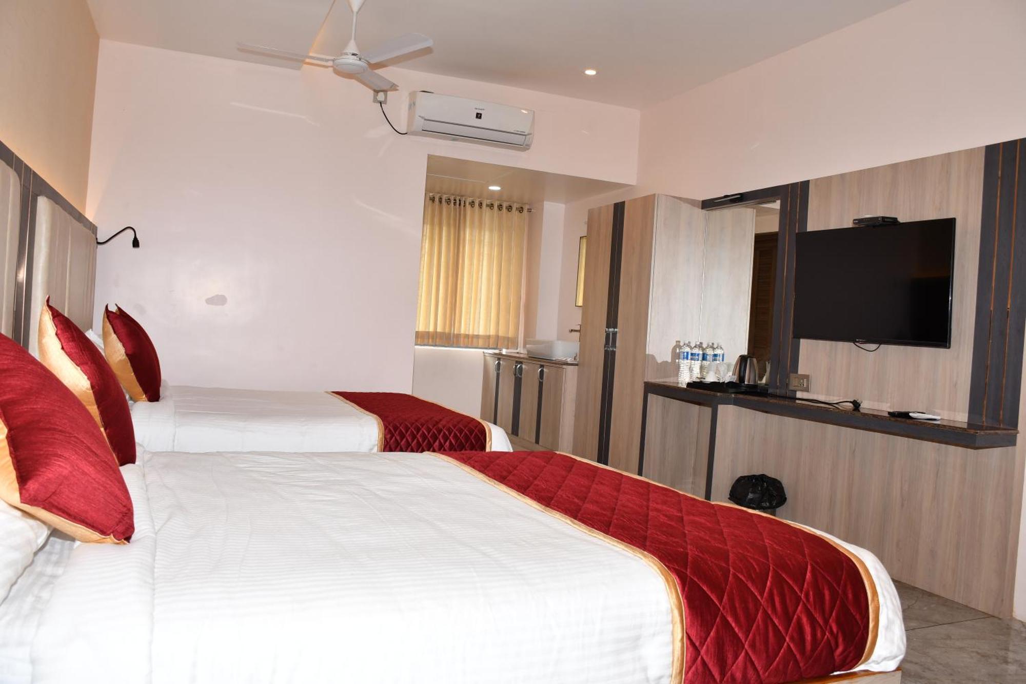Hotel Gb Residency Ramanathapuram Esterno foto