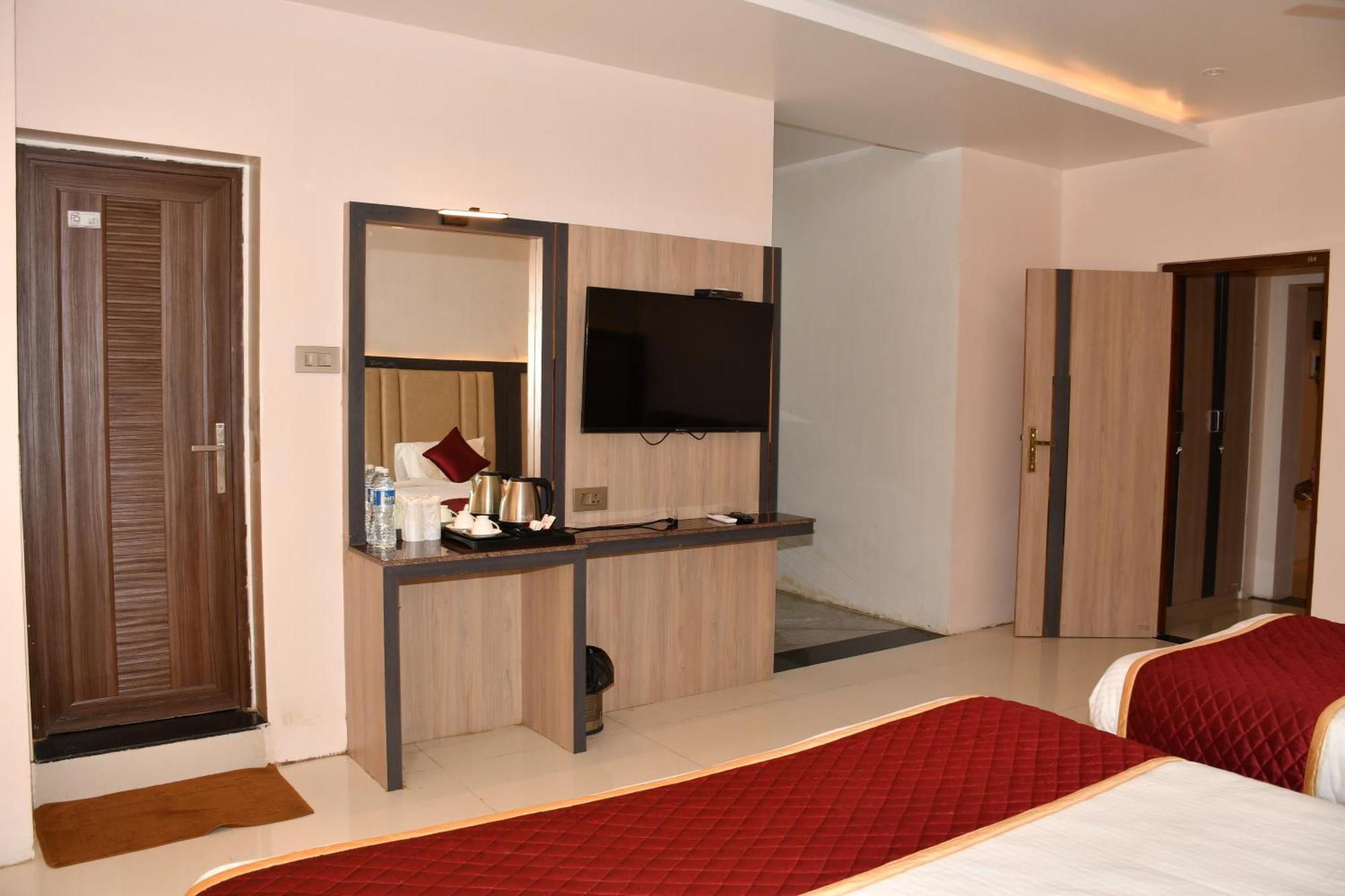 Hotel Gb Residency Ramanathapuram Esterno foto